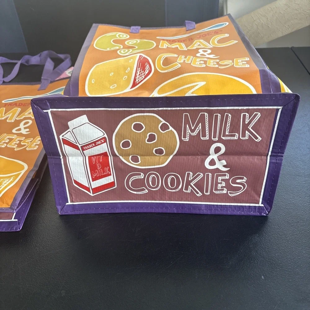 Trader Joe's NEW REUSABLE‎ GROCERY MAC & CHEESE PB&J SHOPPING TOTE GIFT BAG